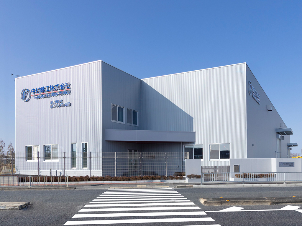 美原工場 東側外観